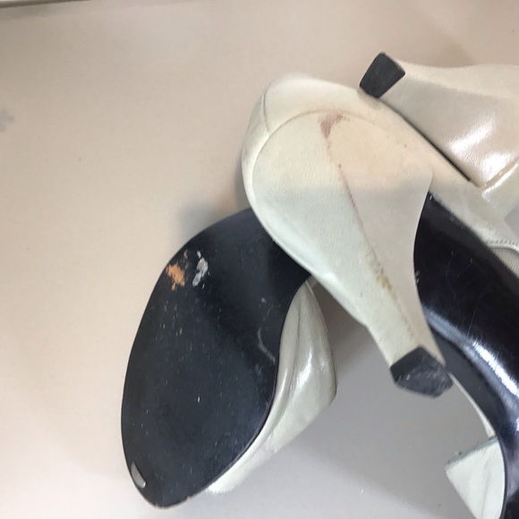 CHRISTIAN DIOR LEATHER TAUPE OPEN TOE VINTAGE HEELS SZ 7.5 - Picture 8 of 8